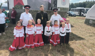 «Сохранить наши традиции и устои»: в Самарской области состоялся фестиваль традиционной казачьей культуры «Борская крепость» «Сохранить наши традиции и устои»: в Самарской области состоялся фестиваль традиционной казачьей культуры «Борская крепость»