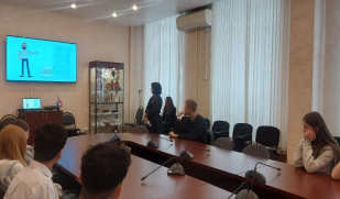 В Доме дружбы народов прошли этнокультурное и адаптационное занятия для школьников