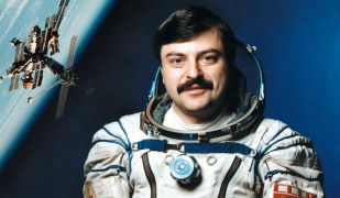 Как сын гор Муса Манаров покорил космос: 541 сутки в невесомости